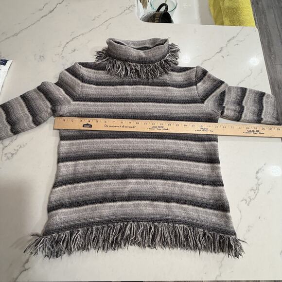 St John Sport Sweater Womens Stripe Fringe Ombre Gray Size Small Old Money Lux - Picture 5 of 8